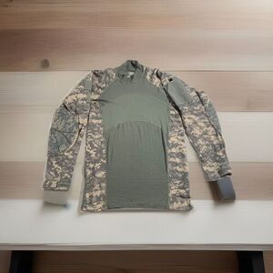 Massif Army Combat Sz M Shirt Long Sleeve Mock Neck Digital Camo US Army Perform